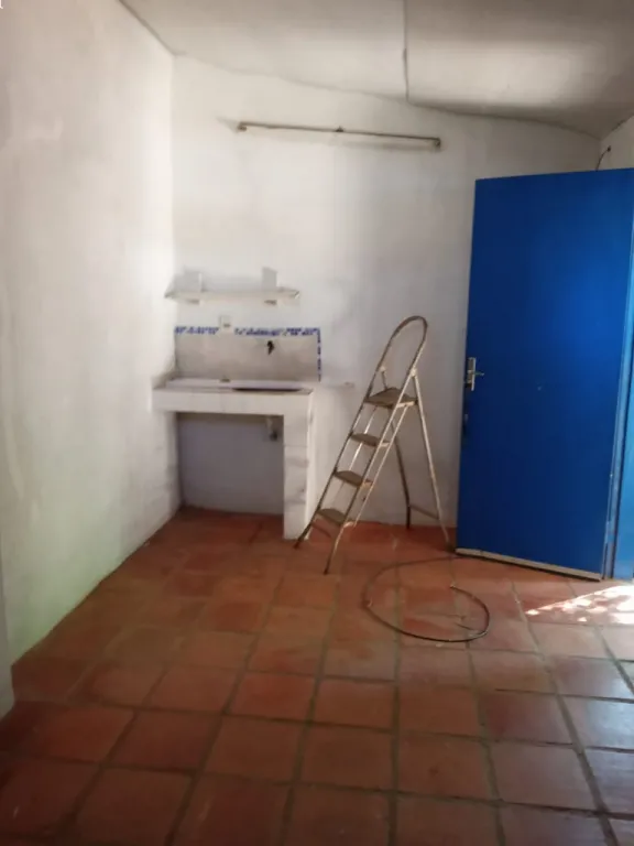 Casa con varias habitaciones en Bo San Miguel a 100m de Laguna Grande - San Lorenzo — foto 3