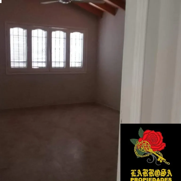VENDO HERMOSA CASA EN AREGUA — foto 2