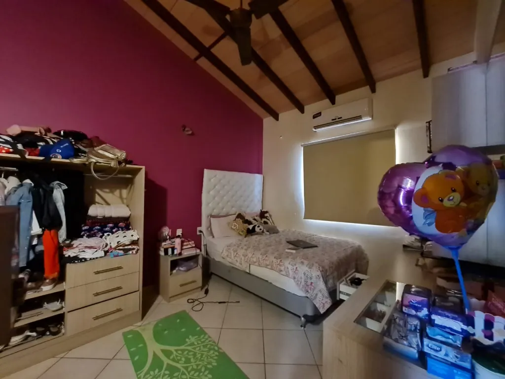 VENDO CASA DE 5 HAB ZONA COLEGIO CAS FERNANDO DE LA MORA — foto 2