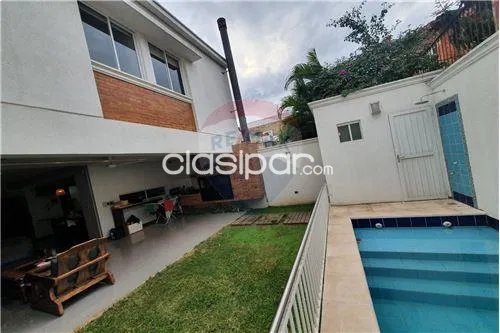 FINO Y AMPLIO TRIPLEX EN MBURUCUYA — foto 2