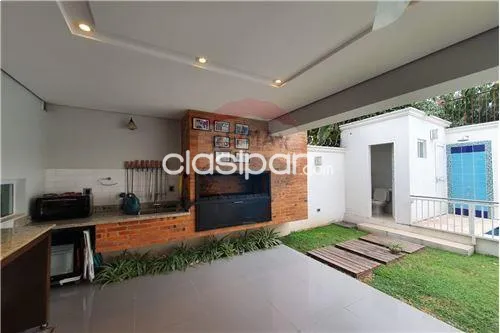 FINO Y AMPLIO TRIPLEX EN MBURUCUYA — foto 3