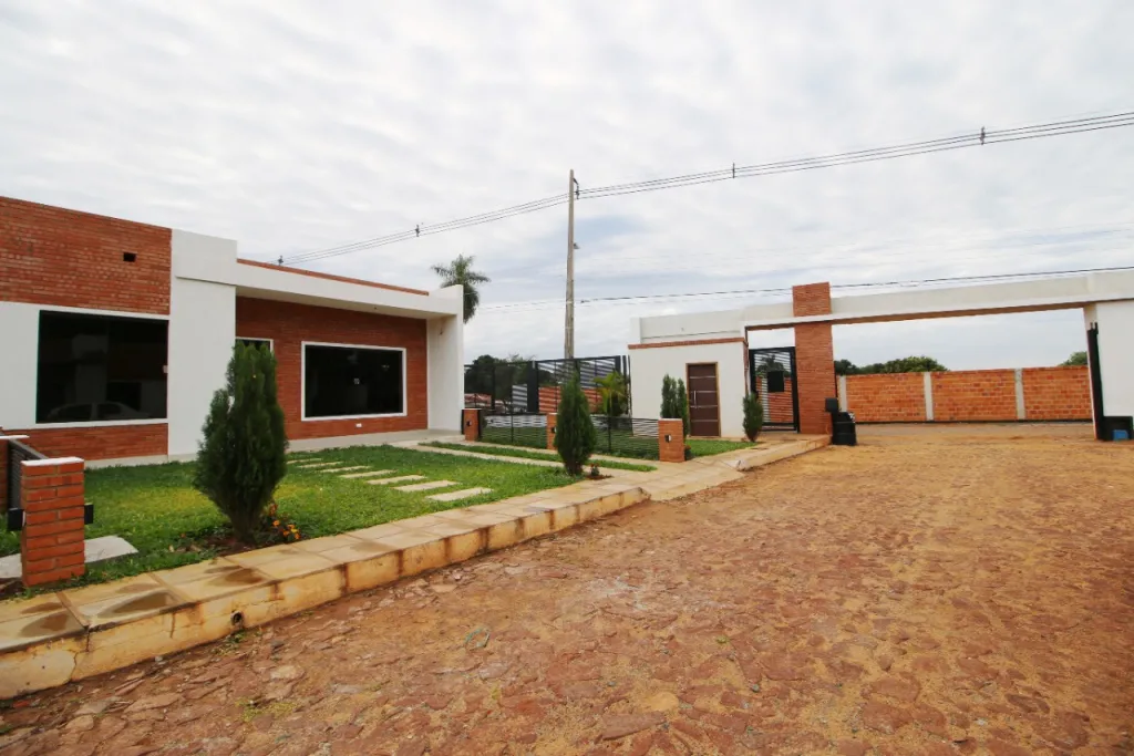 En venta hermosas casas a estrenar en el Barrio Cerrado Mita i de San Lorenzo — foto 2