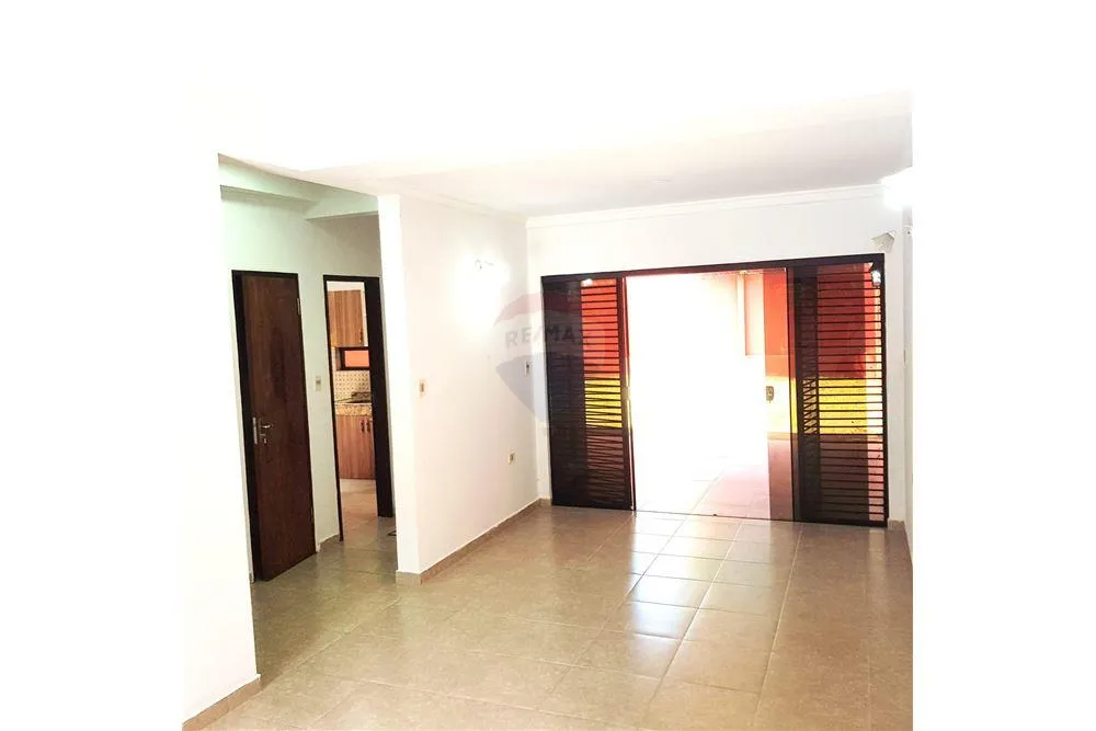 Amplio y hermoso dúplex a una cuadra de la avda Perón en Asunción en el Barrio Santa Libra — foto 2