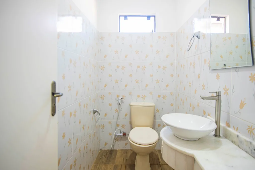 VENDO CASA A ESTRENAR EN BARRIO LUCERITO SAN LORENZO — foto 3
