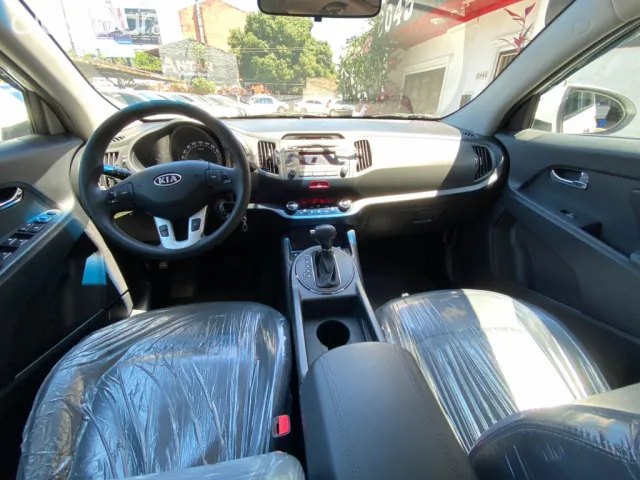 Kia Sportage 2011 — foto 8