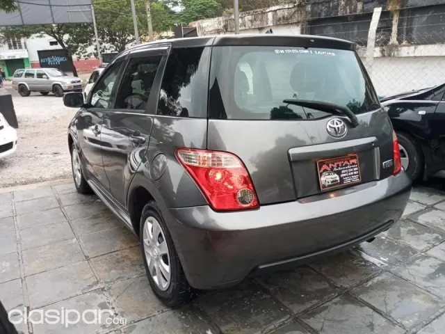 Toyota Ist 2005 — foto 5