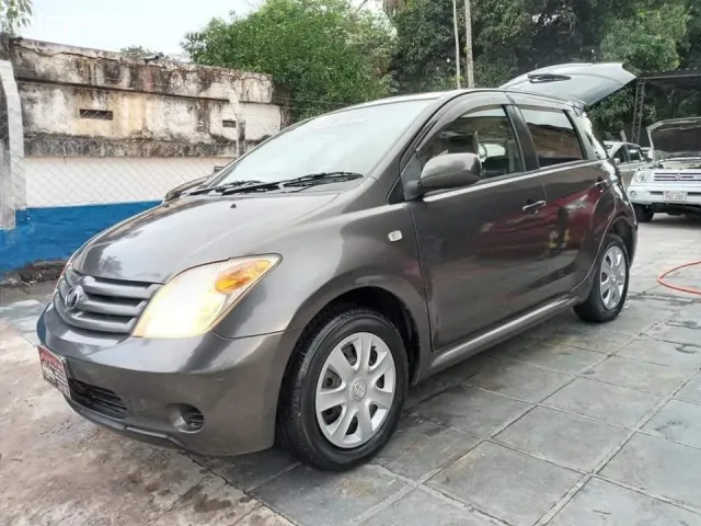 Toyota Ist 2005 — foto 6