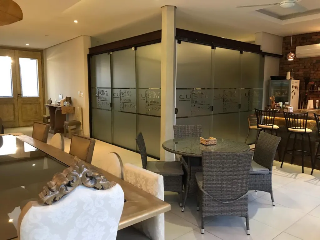 VENDEMOS HERMOSA Y UNICA CASA EN SU ESTILO EN LA ZONA RESIDENCIAL DE CARMELITAS‼️ COD 0394 — foto 2
