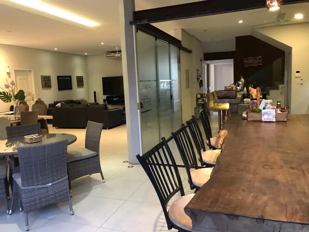 VENDEMOS HERMOSA Y UNICA CASA EN SU ESTILO EN LA ZONA RESIDENCIAL DE CARMELITAS‼️ COD 0394 — foto 3