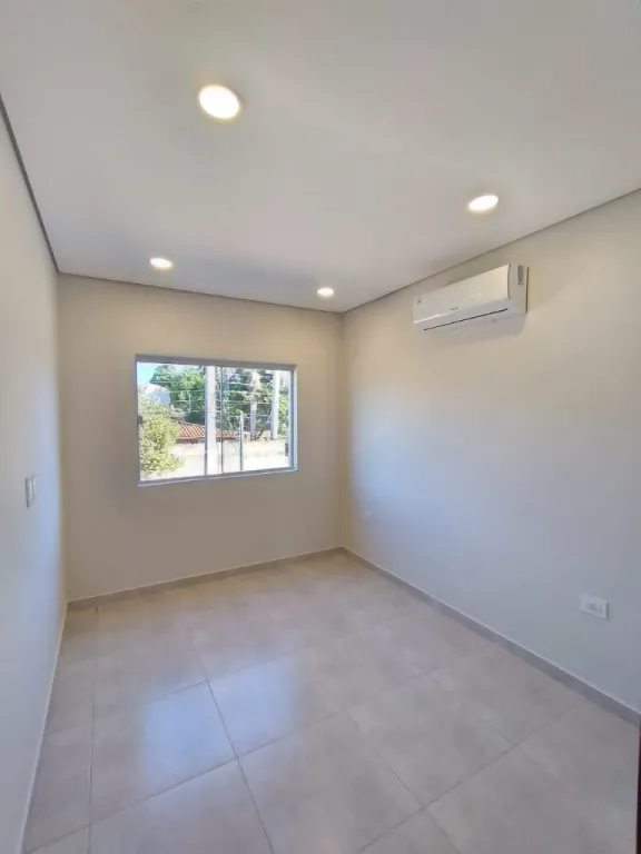 ALQUILO HERMOSO DUPLEX EN LAMBARE. ZONA LAS VIRGINIAS — foto 3