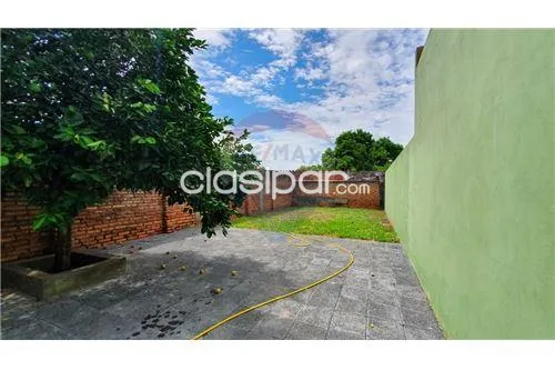 Duplex de 1 planta en Barrio Santa Lucia Lambare — foto 2
