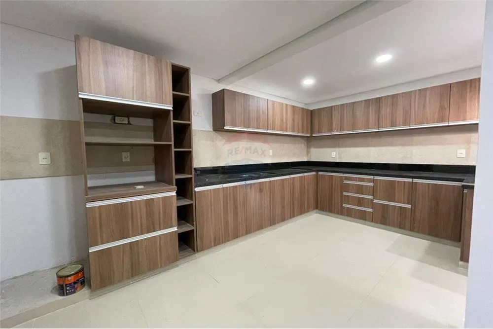 HERMOSA CASA A ESTRENAR LUQUE — foto 2