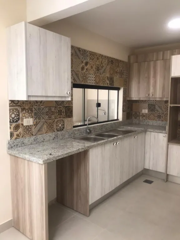 CASA EN VENTA ZONA BARRIO JARA — foto 2