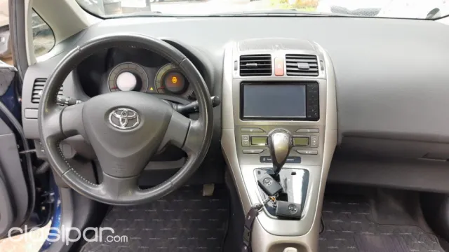 Toyota Auris 2008 — foto 4