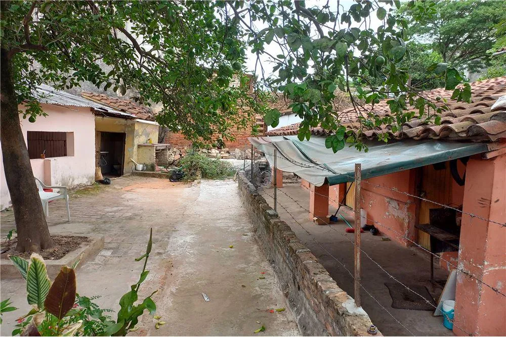 TERRENO CON CASA - ASUNCION - Bo. Ita Pyta Punta — foto 3