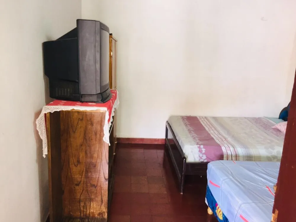 Departamente de 3 habitaciones en zona residencial — foto 2