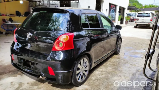 Toyota Vitz 2005 — foto 6