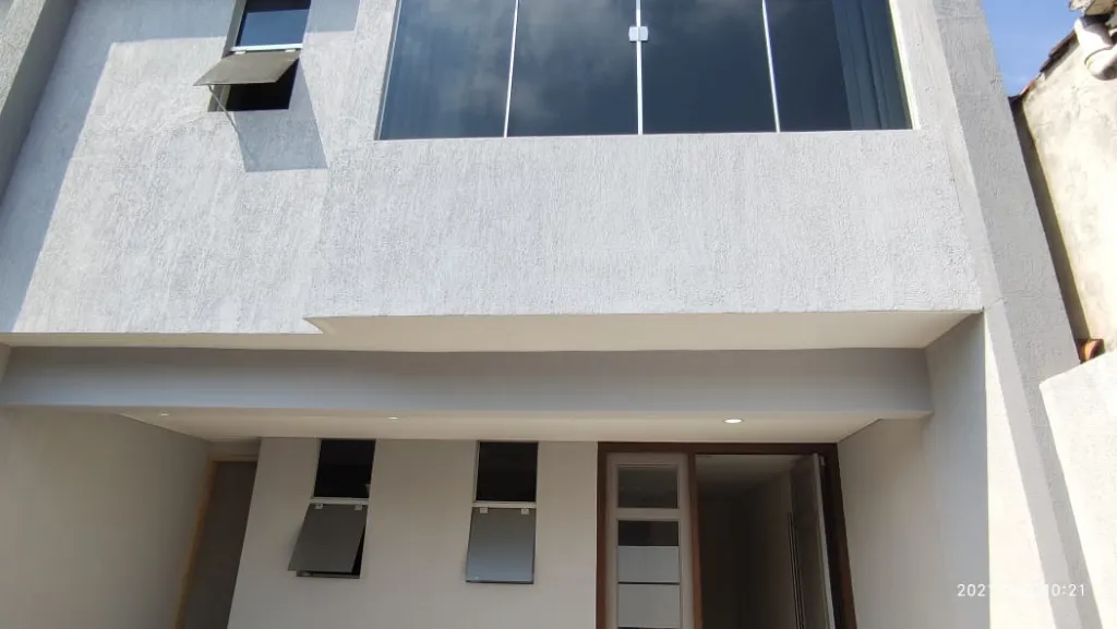 Z SIL – VILLA MORRA: 3 SUITES, JARDÍN, PISCINA, 6.600.000 GS. — foto 2