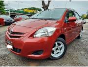 VENDO HERMOSO TOYOTA BELTA AÑO 2006 MOTOR 1.3 CC RECIÉN IMPORTADO