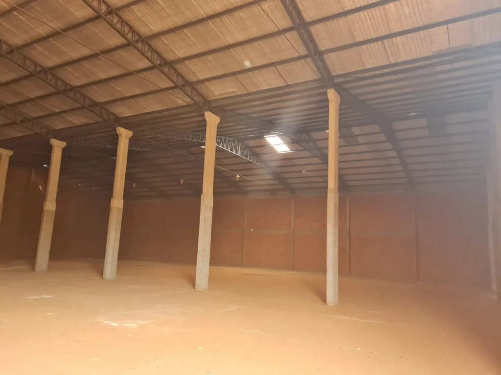 ALQUILO DEPOSITOS BIEN UBICADOS CDE MINGA GUAZÚ — foto 2