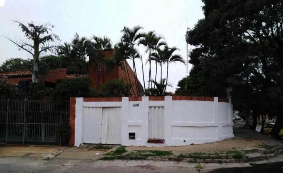 ✅ VENDO CASA EN ASUNCION EN HERMOSA UBICACIÓN. ESQUINA — foto 2