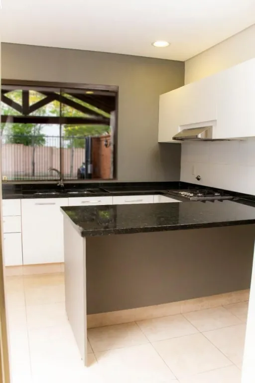 VENDO RESIDENCIA EN ASUNCION. 4097 — foto 3