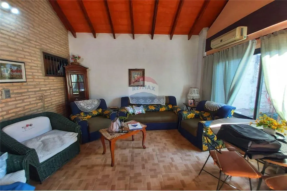 Casa - Venta - Paraguay Central San Lorenzo EN VENTA CASA EN BARCEQUILLO - SAN LORENZO — foto 3