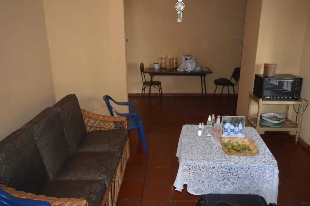 VENDO CASA EN LUQUE SOBRE ASFALTO FELIPE GONZALEZ — foto 2