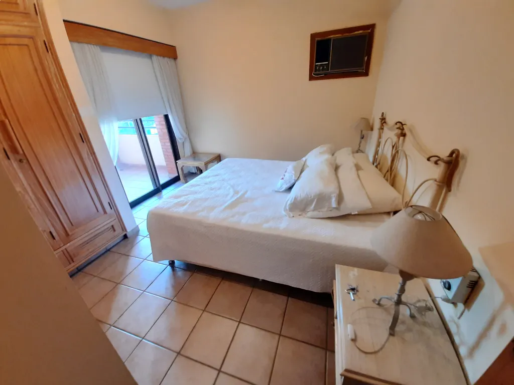 Departamento de 2 Dormitorios en barrio Seminario, zona Kubitschek — foto 2