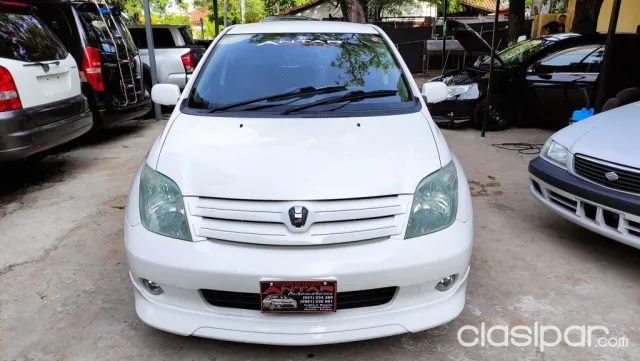 Toyota Ist 2002 - foto 2