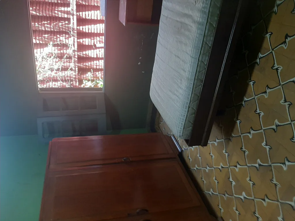 Alquilo pieza a persona sola que trabaja con aire y ventilador incluye luz agua y WiFi — foto 2