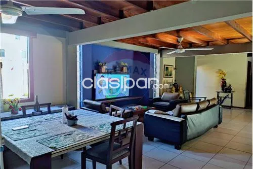 VENDO IMPONENTE DUPLEX ZONA CIT, LUQUE — foto 3