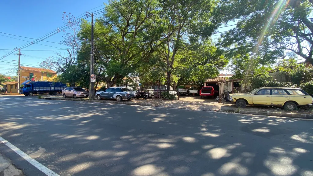 AMPLIO TERRENO EN ESQUINA 832M2 A CUADRAS DE AV. EUSEBIO AYALA — foto 3
