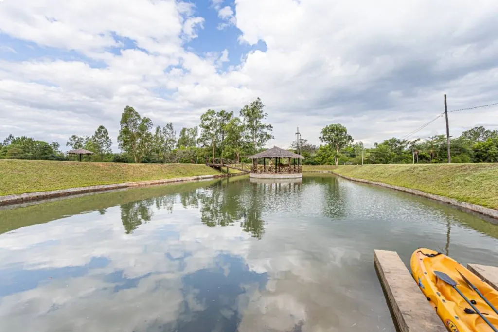 EN VENTA CASA QUINTA EN ITACURUBI DE LA CORDILLERA — foto 3