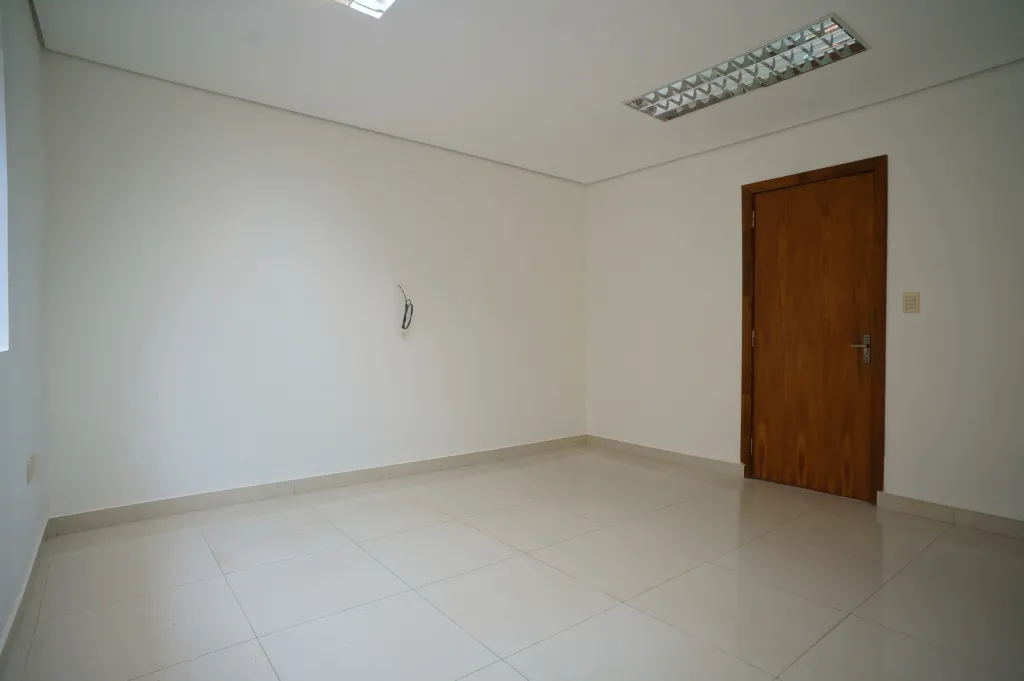 Se alquilan locales para oficina — foto 2