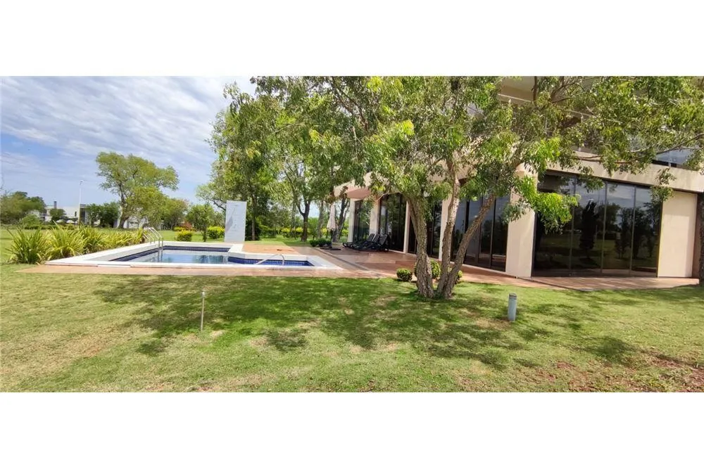 Vendo residencia amoblada en el club Agua Vista: 3 habitaciones y 4 baños. — foto 2