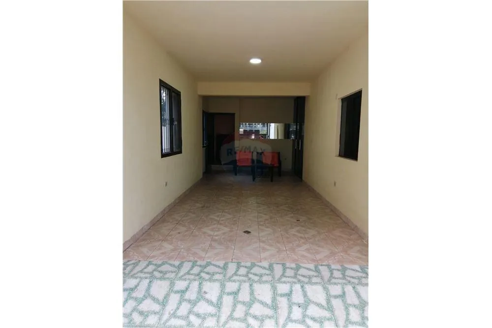 VENDO HERMOSA RESIDENCIA DE DOS PLANTAS — foto 2
