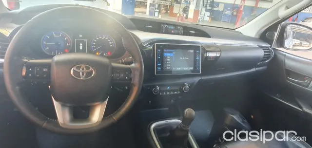 Toyota Hilux 2016 — foto 3