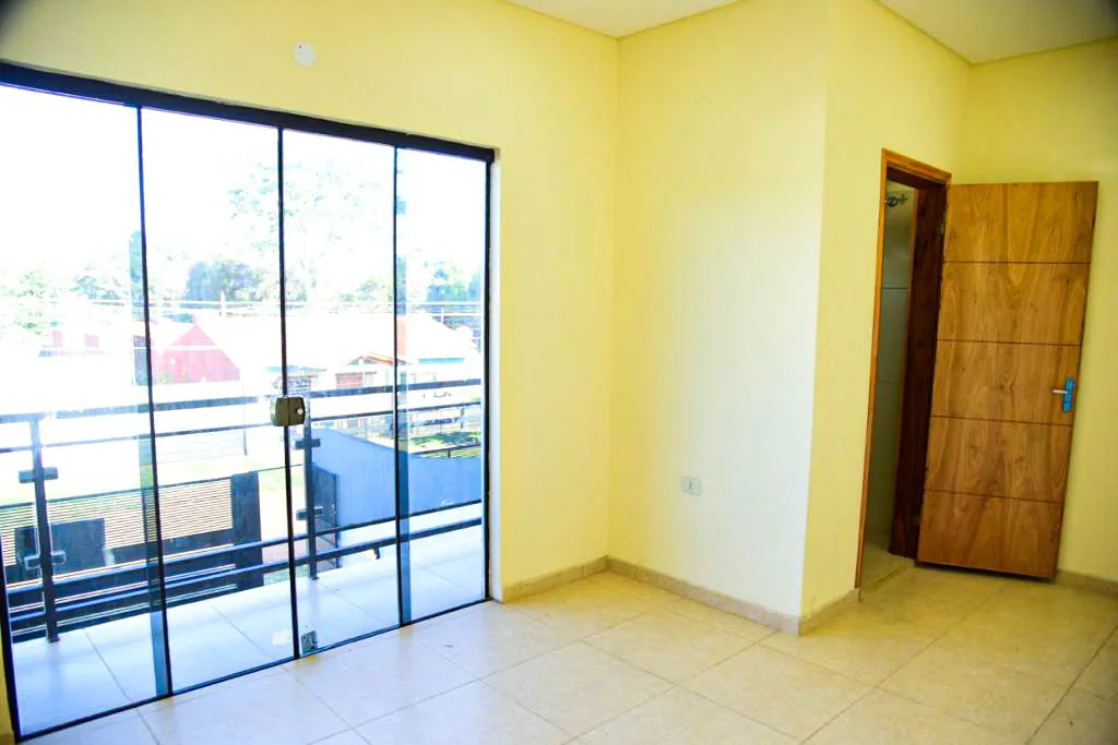 Vendo duplex de dos plantas a estrenar cerca de acceso sur ciudad de ñemby Financiado!! — foto 3