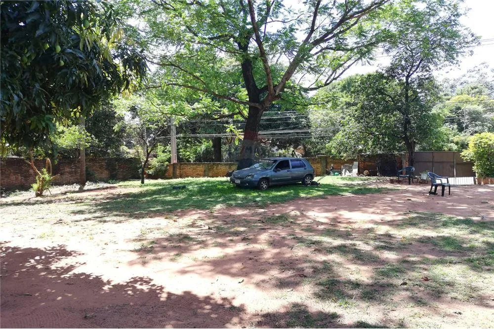 Terreno - Venta - Paraguay Central Villa Elisa VENDO TERRENO AMURALLADO DE 2.826m2 EN VILL — foto 3