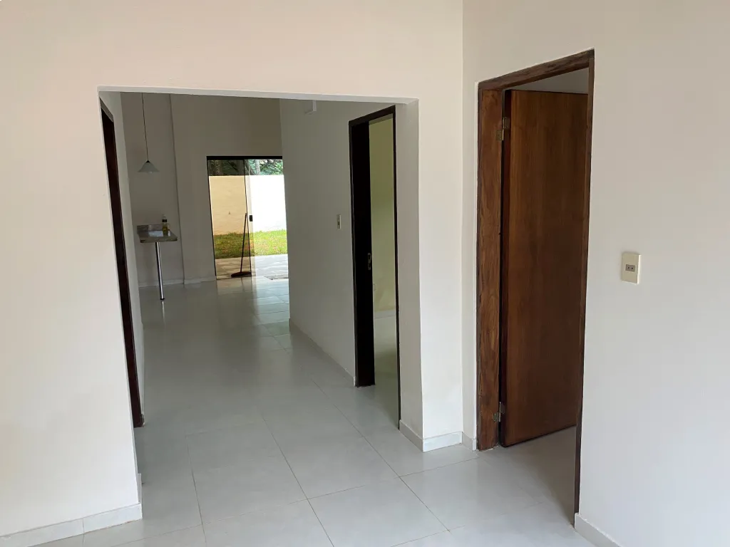 CASA AV. ZONA LAGUNA GRANDE — foto 3