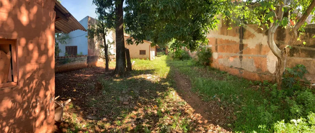 Terreno en Venta en el Centro de Luque — foto 2
