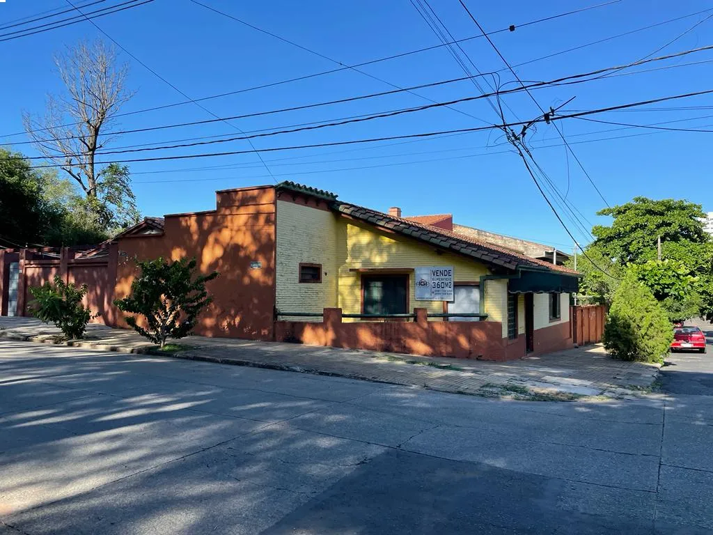 🔥SAJONIA Y ALREDEDORES! VENDO CASA Z AV. CARLOS A. LOPEZ, EN ESQ. DEAL PARA INVERSION🔥 — foto 2