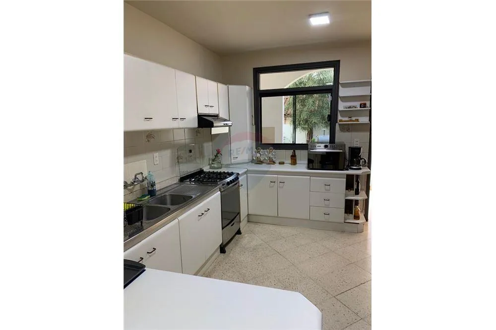 VENDO CASA EN ASUNCIÓN — foto 2
