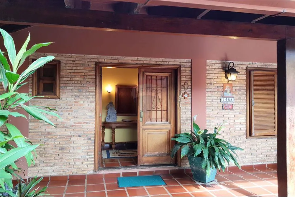 VENDO INMUEBLE EN EXCLUSIVA UBICACION — foto 3