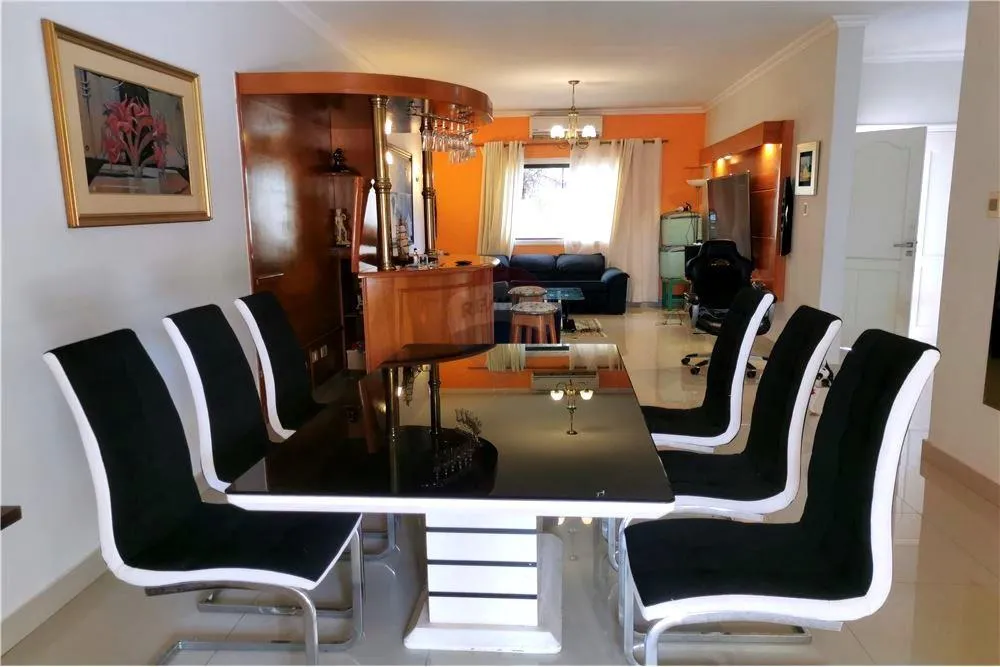 Amplia Residencia Amoblada — foto 2