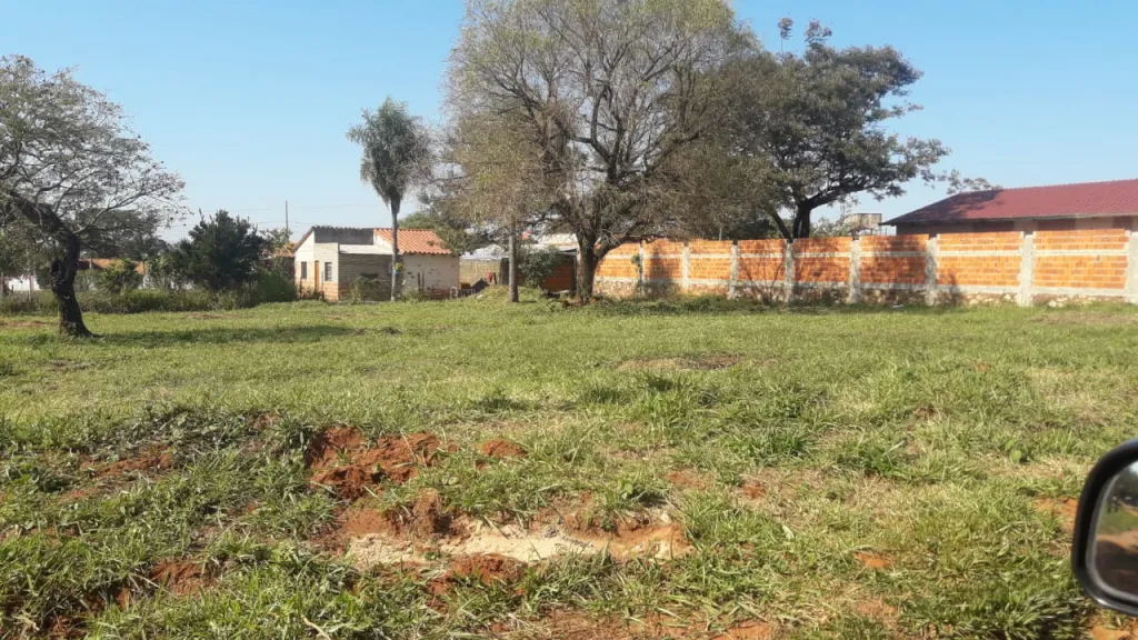 2 TERRENOS EN LUQUE — foto 2