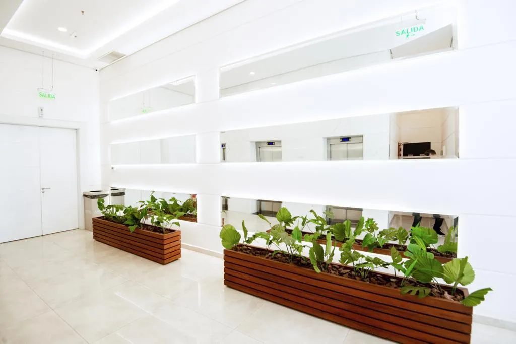 AVDA. SANTA TERESA: 114M2, LUJOSA OFICINA P EMPRESAS DE NIVEL – 11.000.000 GS. — foto 3