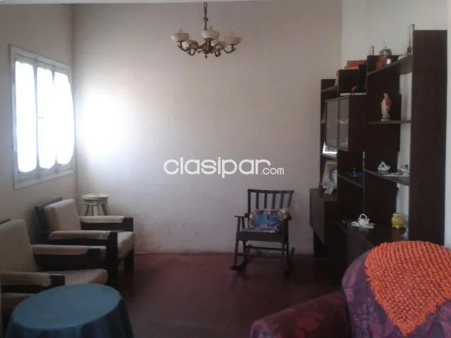 VENDO CHALET ANTIGUO DE UNA PLANTA EN VILLA CERRO CORÁ DE LAMBARÉ — foto 2