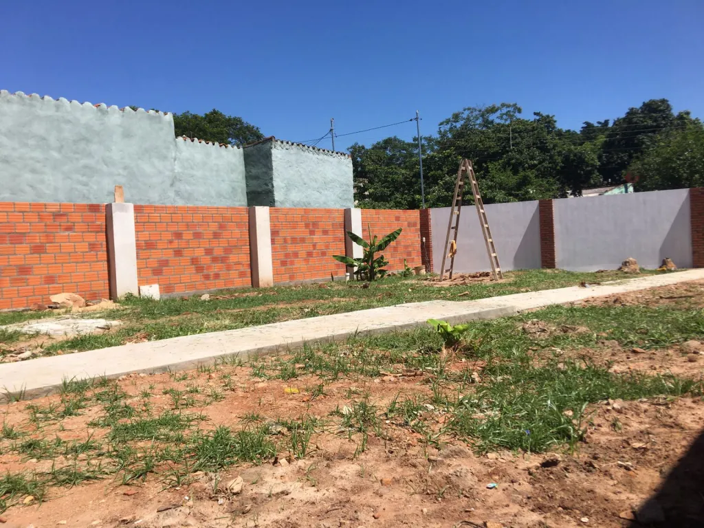 Vendo casa a estrenar en Luque — foto 2